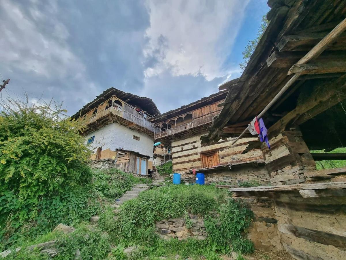 Ishan Log Huts-A Boutique Home Stay Banjār Esterno foto