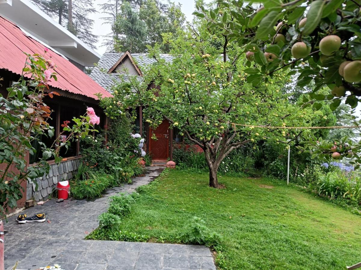 Ishan Log Huts-A Boutique Home Stay Banjār Esterno foto